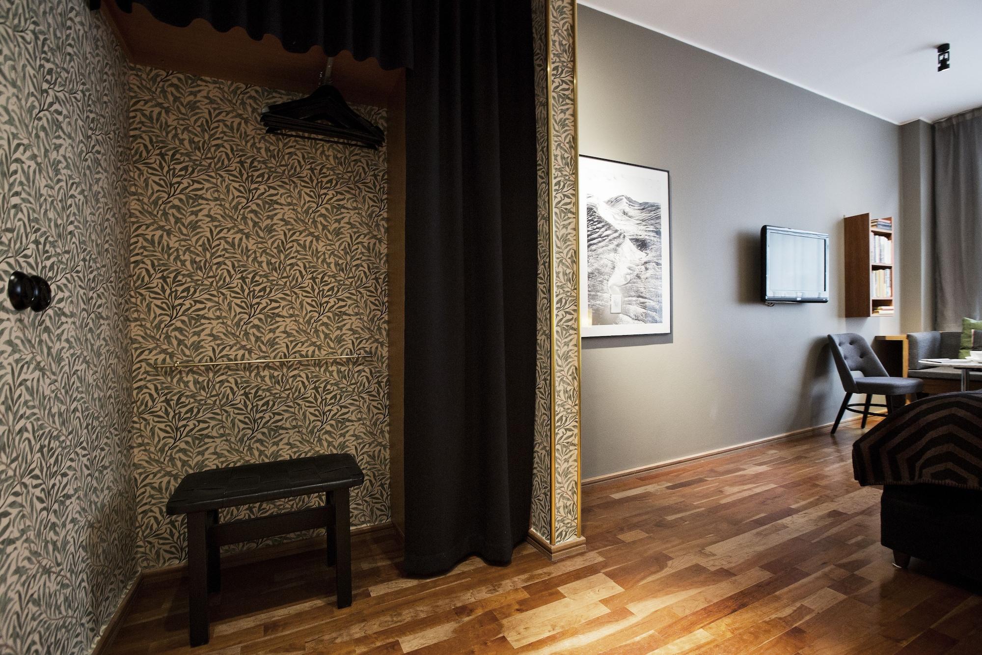 Hotel Mornington 4*